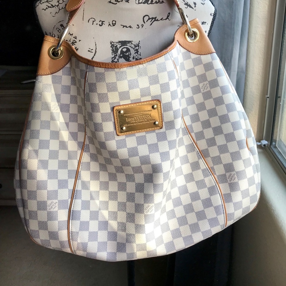 👜 Louis Vuitton GM Damier Azur Galliera Hobo